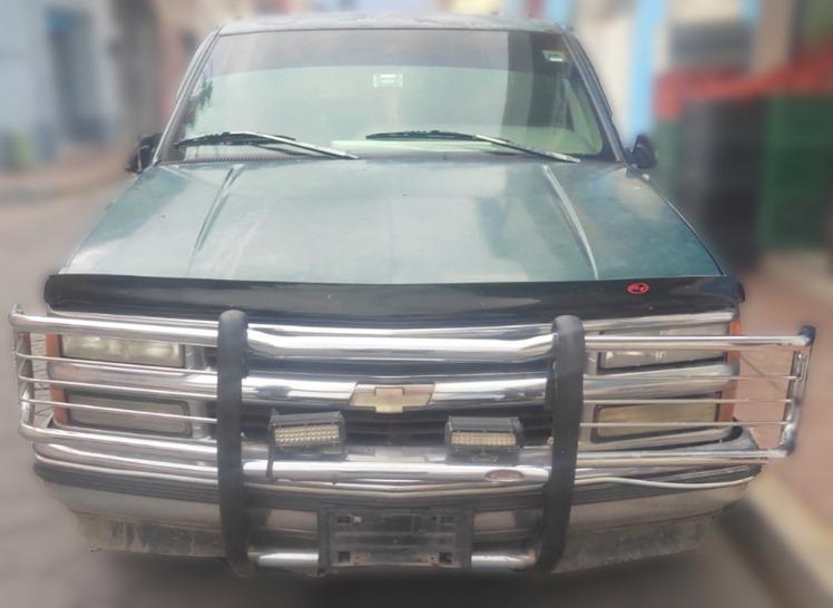 Asegura PGJE camioneta que contaba con reporte de robo
